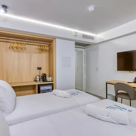 Hotel Jl 3*