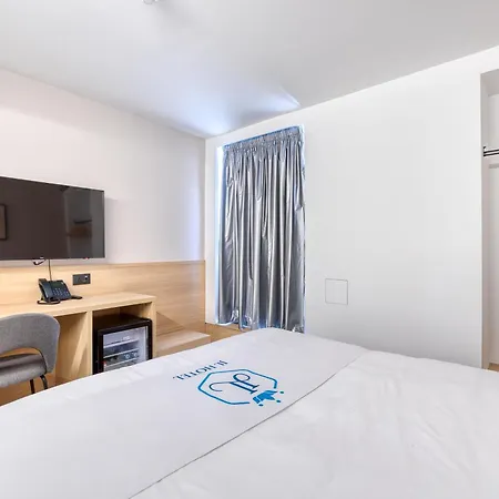 Hotel Jl Saint Julian's