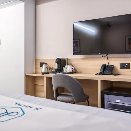 Jl Hotel Saint Julian's