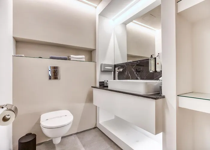 Hotel Jl Saint Julian's