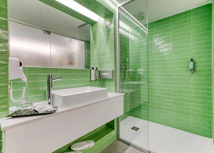 Jl Hotel Saint Julian's