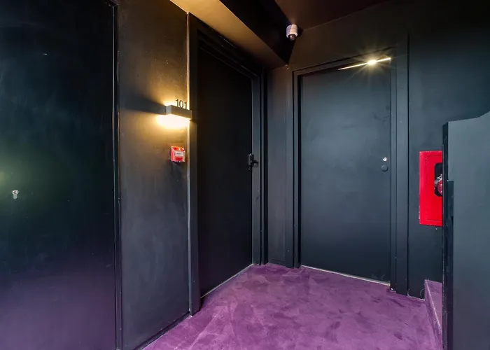 Jl Hotel Saint Julian's